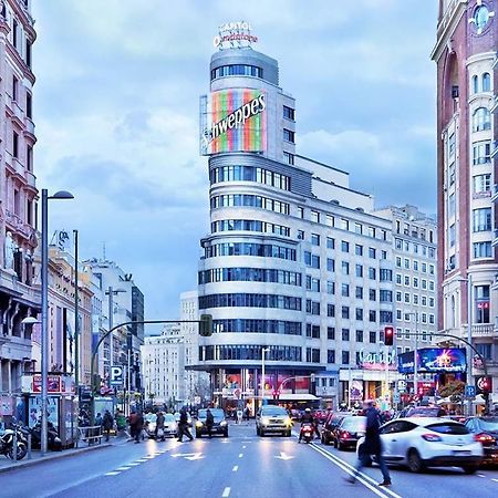 Punta Me Rooms Near The Gran Via Madri Exterior foto