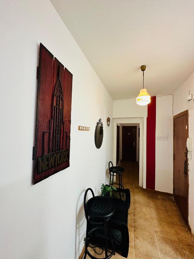 Punta Me Rooms Near The Gran Via Madri Exterior foto