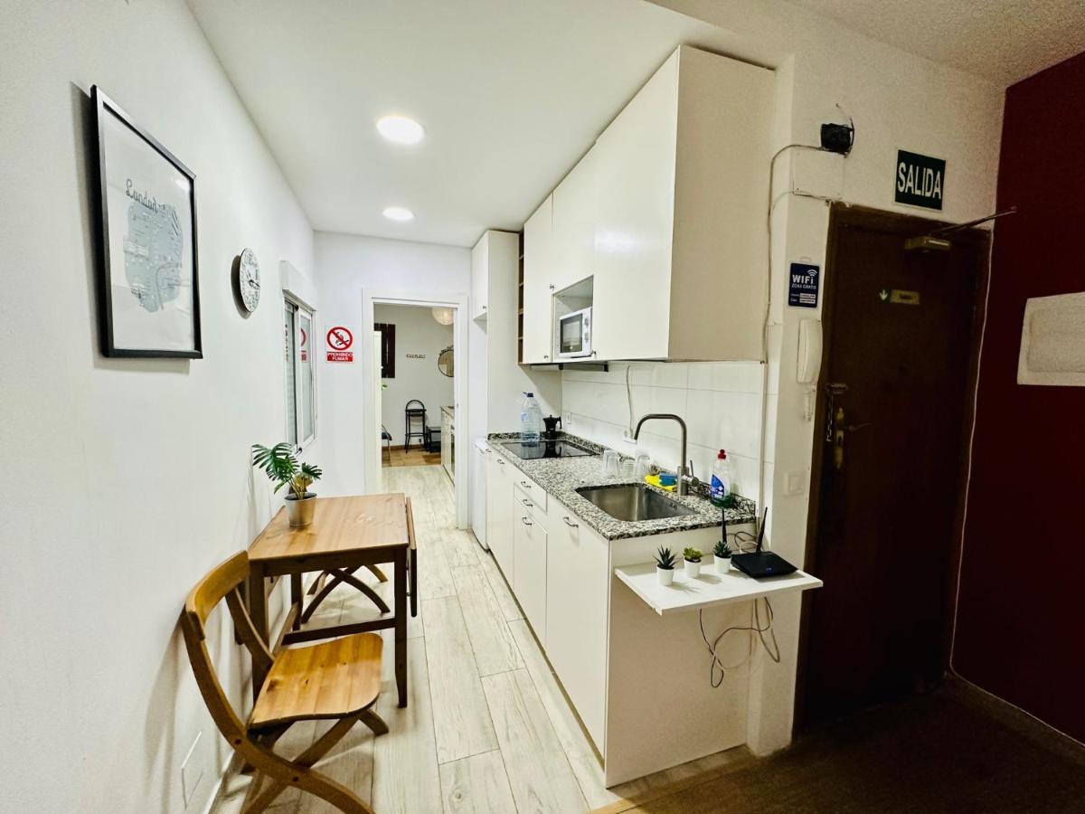 Punta Me Rooms Near The Gran Via Madri Exterior foto